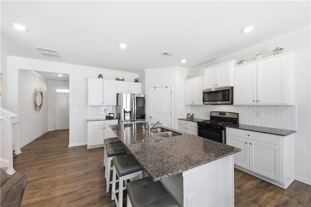 5816 Gabbro Court, Lithia Springs, GA 30122