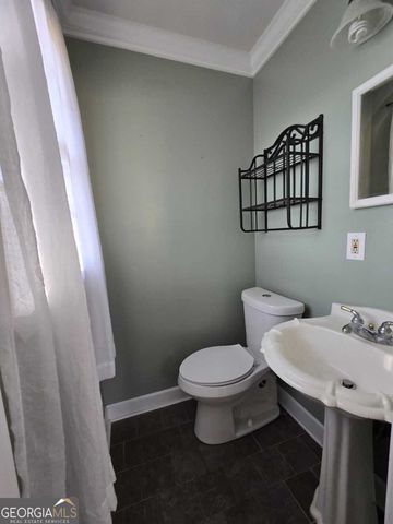 707 Melrose Drive, Forest Park, GA 30297