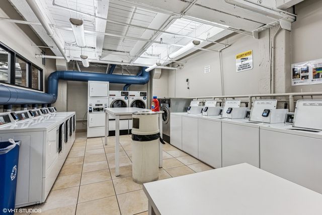 540 N Lake Shore Drive 707, Chicago, IL 60611