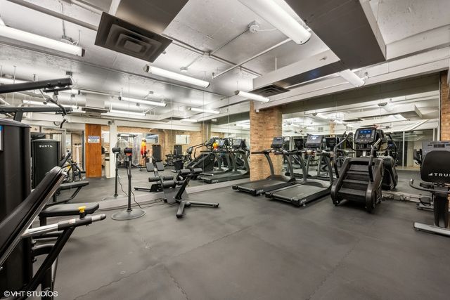 540 N Lake Shore Drive 707, Chicago, IL 60611