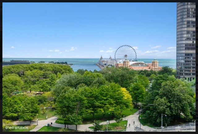 540 N Lake Shore Drive 707, Chicago, IL 60611