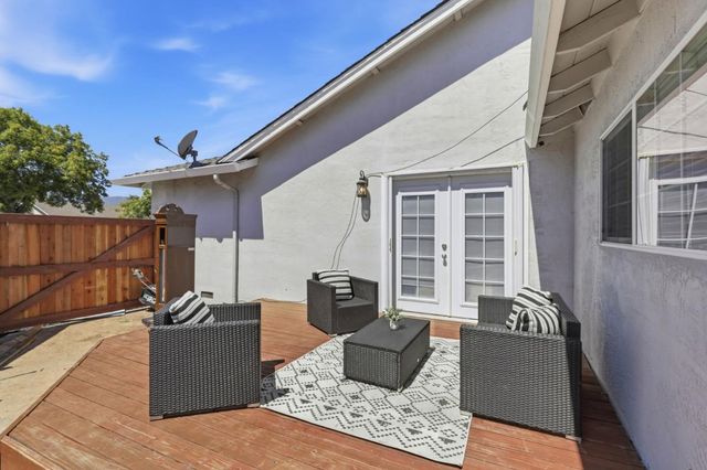 877 Renton Court, San Jose, CA 95123