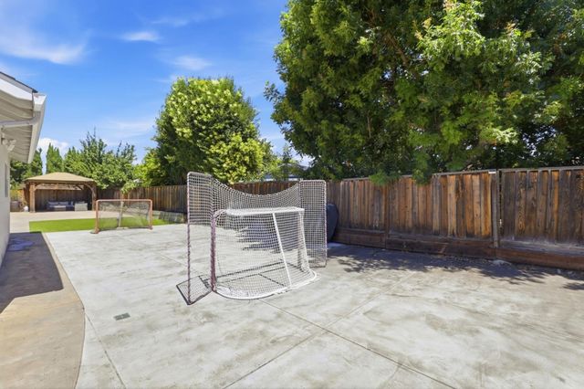 877 Renton Court, San Jose, CA 95123