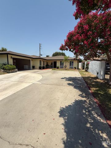 2404 Belvedere Ave, Bakersfield, CA 93304