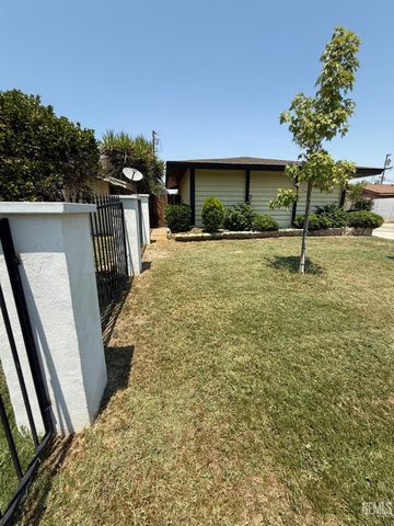 2404 Belvedere Ave, Bakersfield, CA 93304
