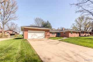 3207 Morkel Drive, Godfrey, IL 62035
