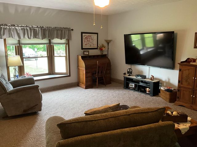 5471 Wilson Road NW, Lancaster, OH 43130