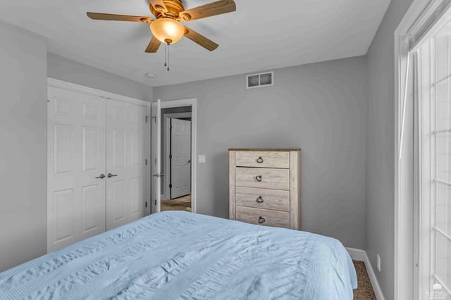 6125 Brookes Way, Manhattan, KS 66502