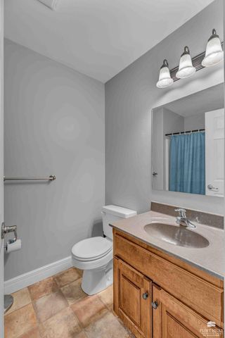 6125 Brookes Way, Manhattan, KS 66502