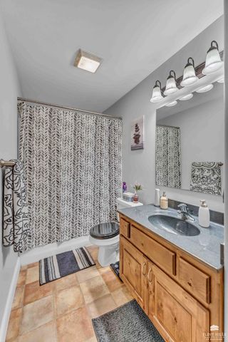 6125 Brookes Way, Manhattan, KS 66502