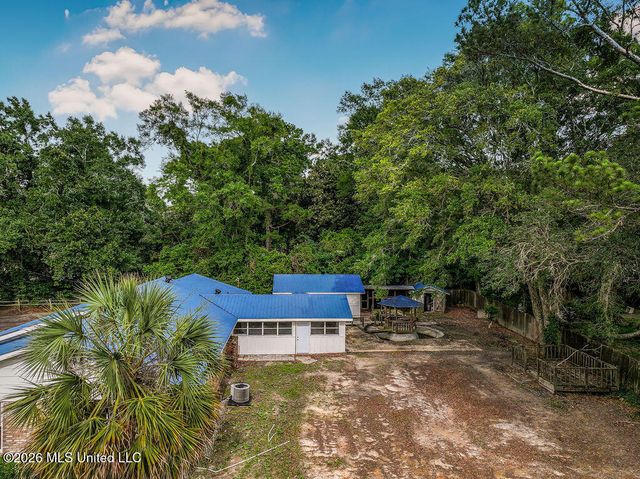 4024 Castenera Avenue, Moss Point, MS 39563