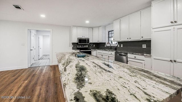 4024 Castenera Avenue, Moss Point, MS 39563