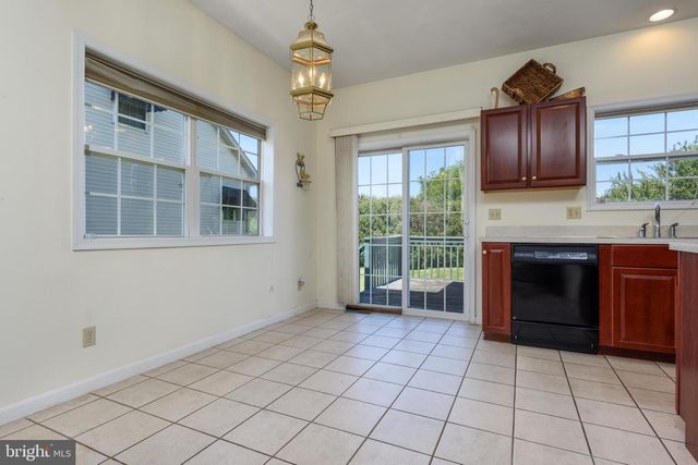 322 FOX KNOLL CT, Hanover, PA 17331