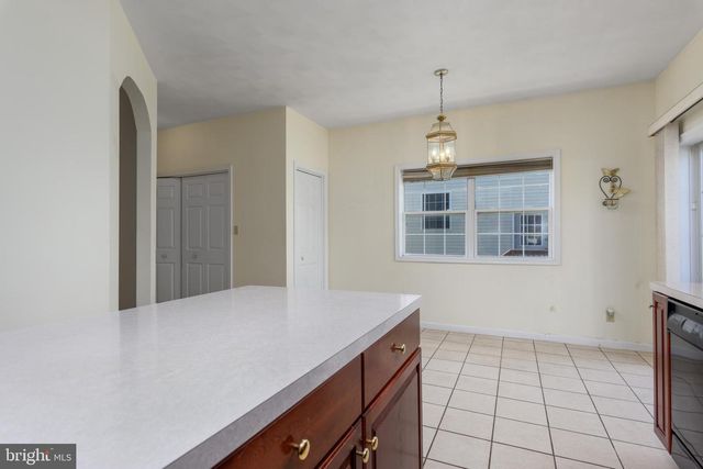 322 FOX KNOLL CT, Hanover, PA 17331