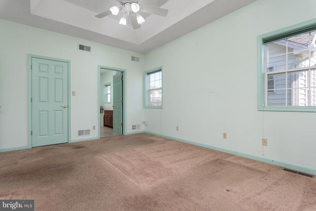 322 FOX KNOLL CT, Hanover, PA 17331