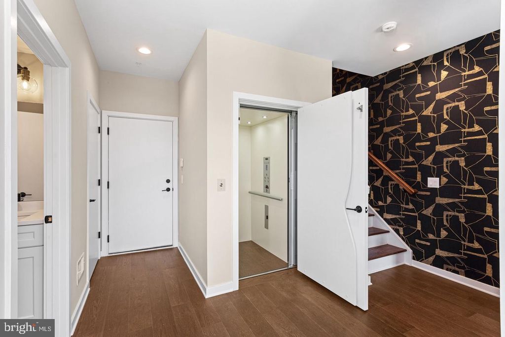 3005 BRIDGEVIEW WALK, PHILADELPHIA, PA 19125 — photo 4
