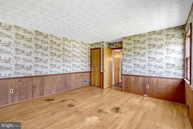 6413 NOBLE DR, Mclean, VA 22101