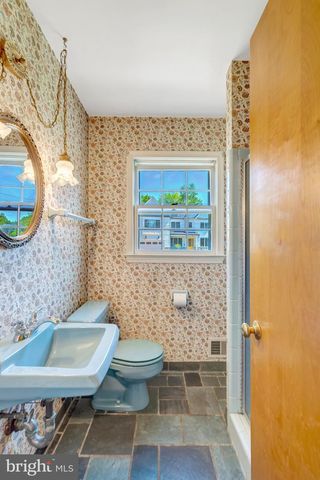 6413 NOBLE DR, Mclean, VA 22101