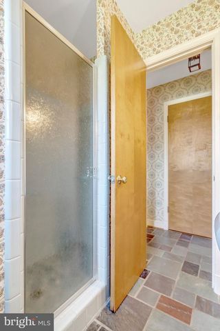 6413 NOBLE DR, Mclean, VA 22101