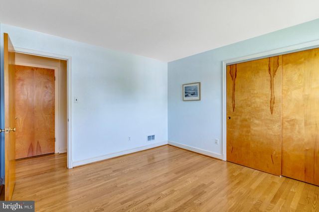 6413 NOBLE DR, Mclean, VA 22101