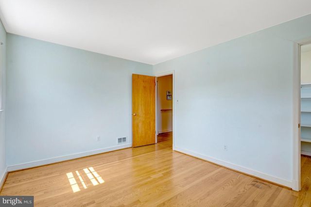 6413 NOBLE DR, Mclean, VA 22101
