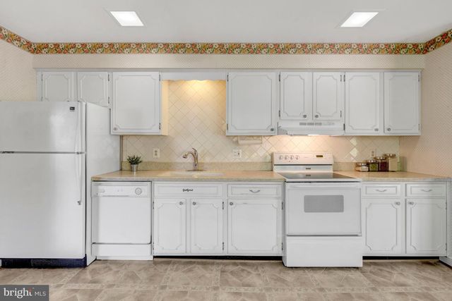 6413 NOBLE DR, Mclean, VA 22101