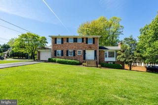 6413 NOBLE DR, Mclean, VA 22101
