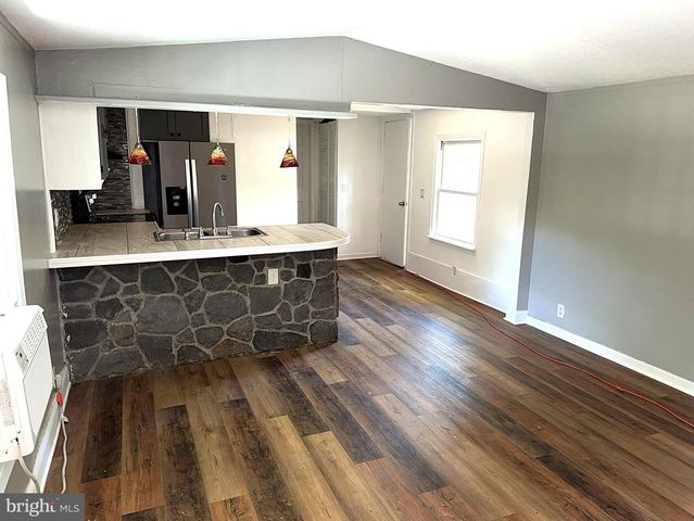 988 TEQUILA STRAIGHT DR, Lothian, MD 20711