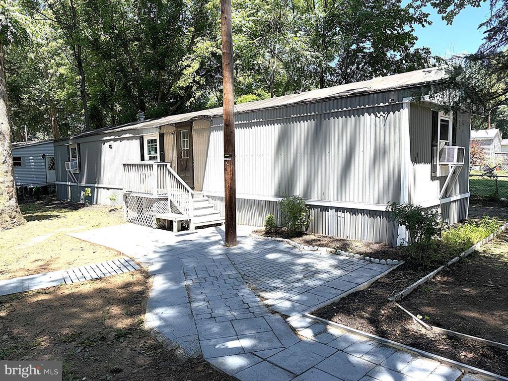 988 TEQUILA STRAIGHT DR, Lothian, MD 20711