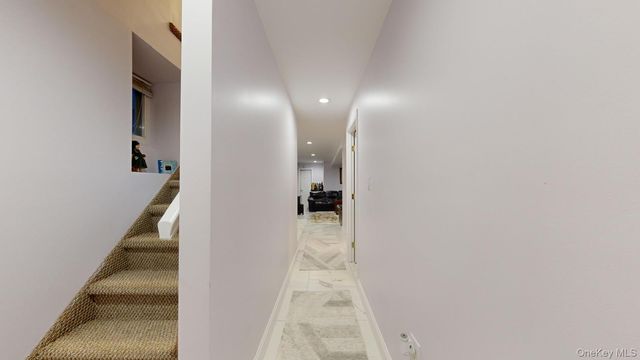 54 Villa Avenue, Yonkers, NY 10704