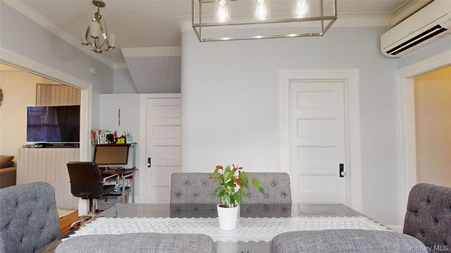 54 Villa Avenue, Yonkers, NY 10704