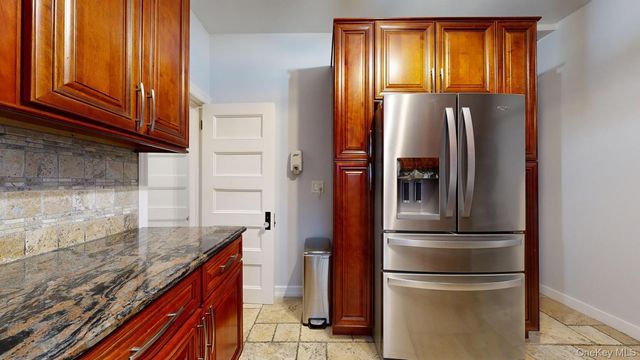 54 Villa Avenue, Yonkers, NY 10704