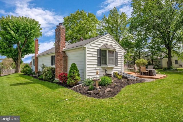 185 EYRE AVE, Sellersville, PA 18960