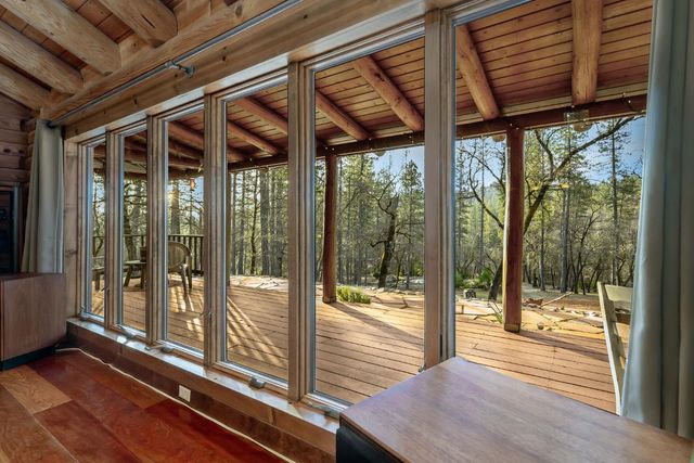 13036 Capitol Dr, Grass Valley, CA 95945