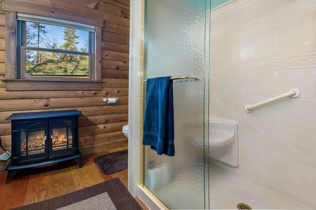 13036 Capitol Dr, Grass Valley, CA 95945