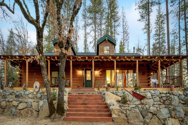 13036 Capitol Dr, Grass Valley, CA 95945