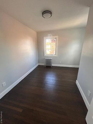 858 Seaman Avenue, Baldwin, NY 11510