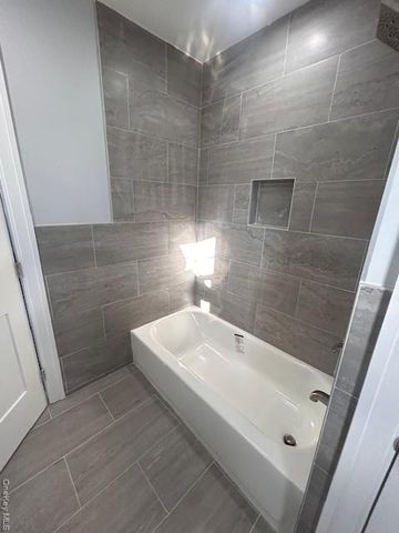 858 Seaman Avenue, Baldwin, NY 11510