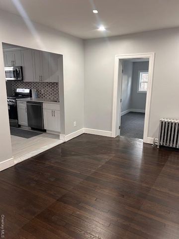 858 Seaman Avenue, Baldwin, NY 11510