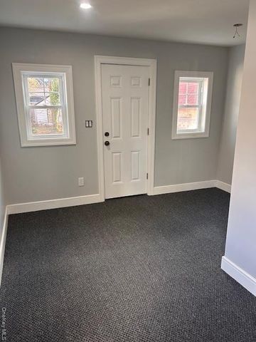 858 Seaman Avenue, Baldwin, NY 11510