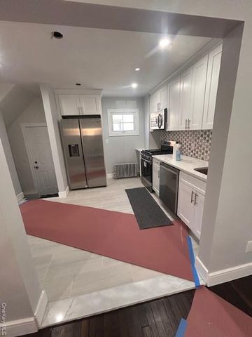 858 Seaman Avenue, Baldwin, NY 11510