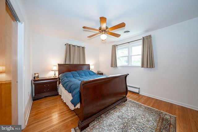 180 SCHOOL ST, Bala Cynwyd, PA 19004