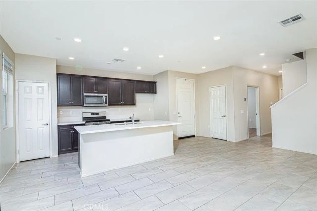 41957 Zafra, Murrieta, CA 92562