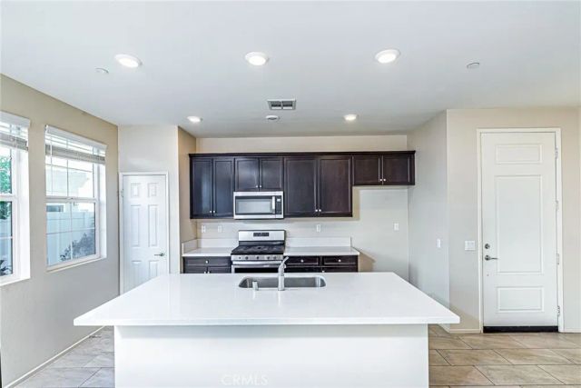 41957 Zafra, Murrieta, CA 92562