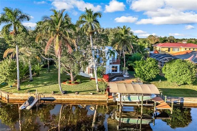 1787 Seafan CIR, North Fort Myers, FL 33903