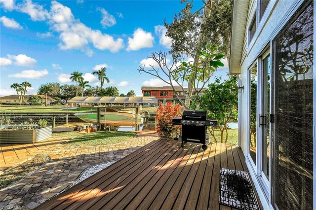 1787 Seafan CIR, North Fort Myers, FL 33903