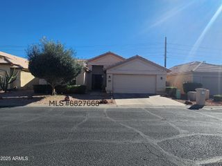 14813 W VERDE Lane, Goodyear, AZ 85395