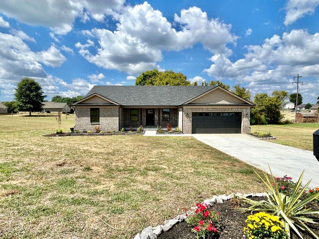 64 Lone Oak Drive, Somerset, KY 42503