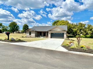 64 Lone Oak Drive, Somerset, KY 42503
