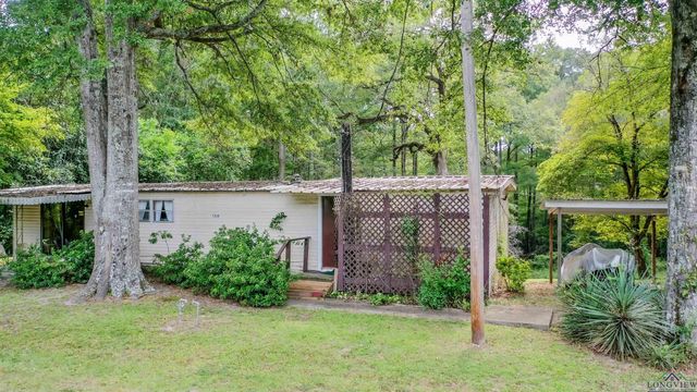 1281 Moxley Grocery Road, Karnack, TX 75661